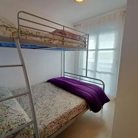 Cerca De La Playa Apartment *